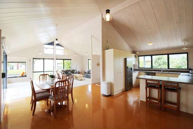 117 Castle View Road Matarangi_3