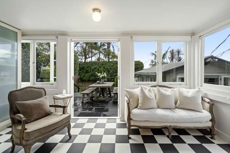 25 Burch Street Mount Albert_12