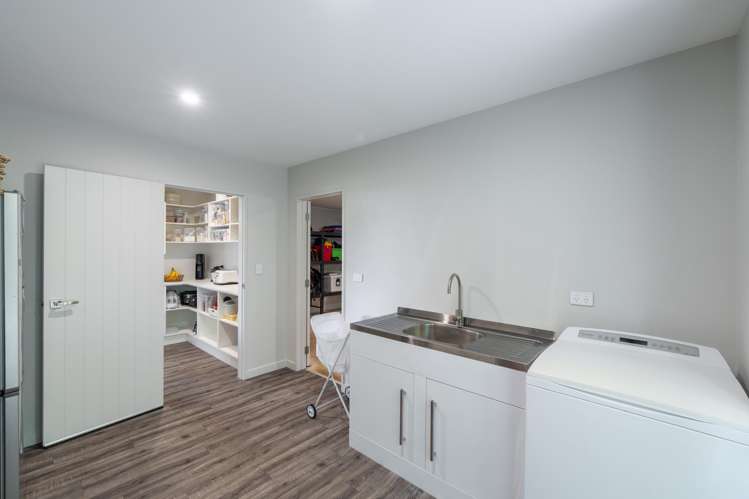 214 Findlay Road Ascot_18