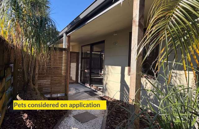Location, Lifestyle & Privacy - Just Moments from the Beach!