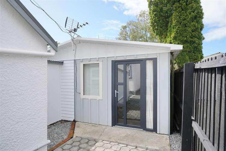 46 Woodville Street Edgeware_15