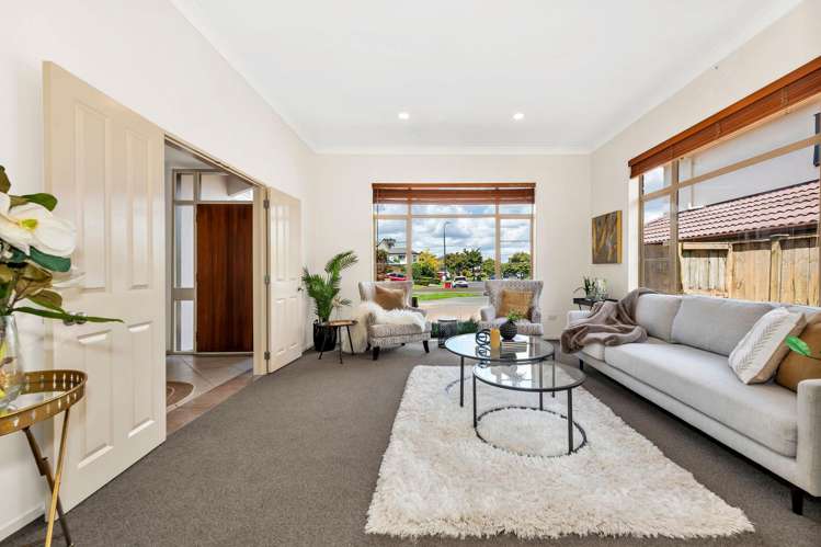27 Carousel Crescent East Tamaki Heights_2