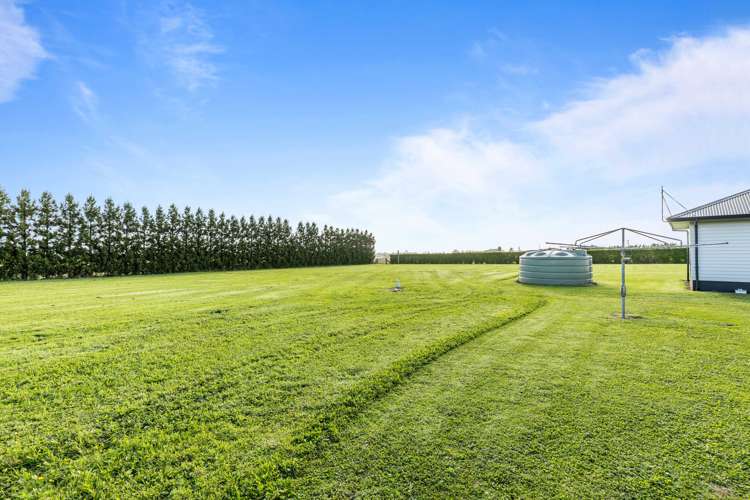 39 Kairau Road East Waitara_2