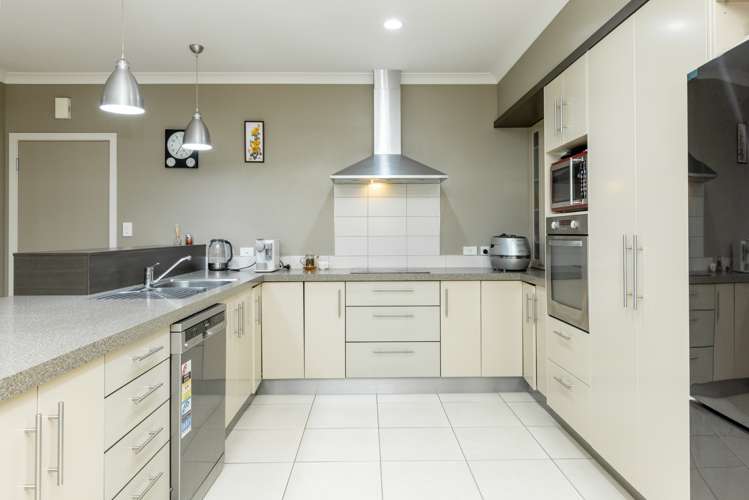 18 Pania Place Poraiti_2