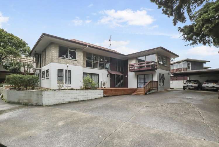 110 Lawrence Crescent Manurewa_0