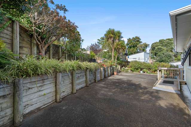 13 Awaroa Road Helensville_4