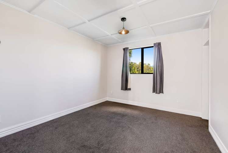 129 Mangakura Road Helensville_13
