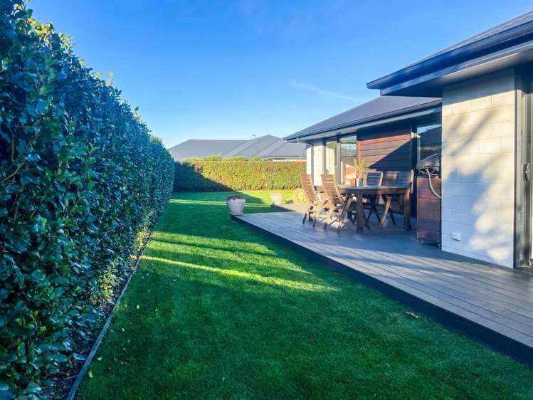 13 Sunline Avenue Lincoln_14