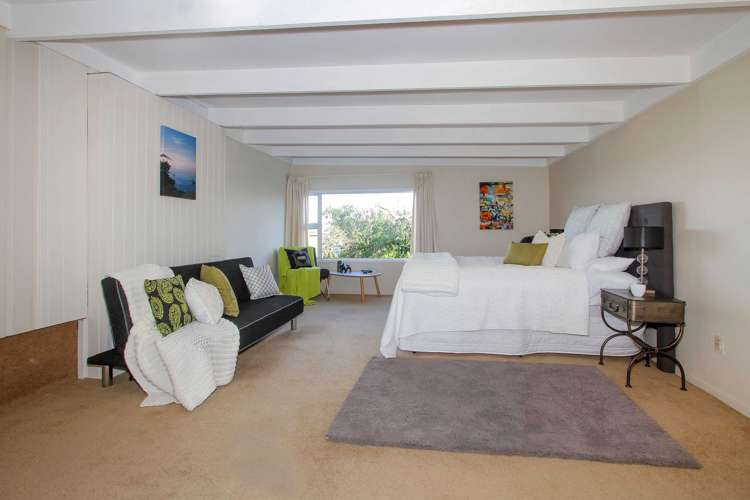 99 Pupuke Road Northcote_12