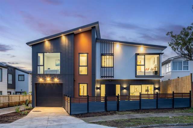 Botany Downs - Light-Filled Four-Bedroom Beauty