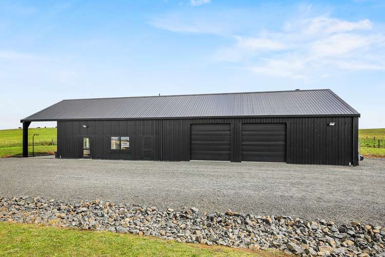 23 Metcalfe Road Ngahinapouri_12