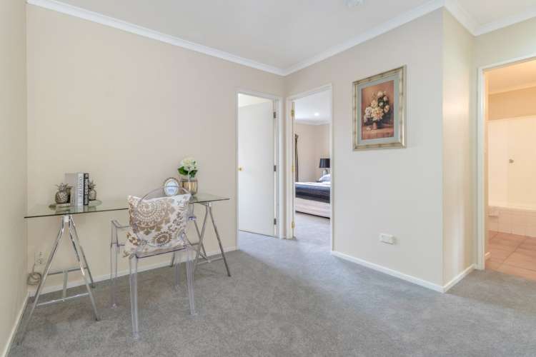 97/1 Ambrico Place New Lynn_10