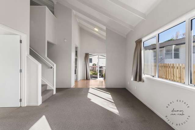 52 Moncrieff Avenue Clendon Park_4