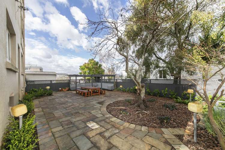 6/73c Carlton Gore Road Newmarket_10