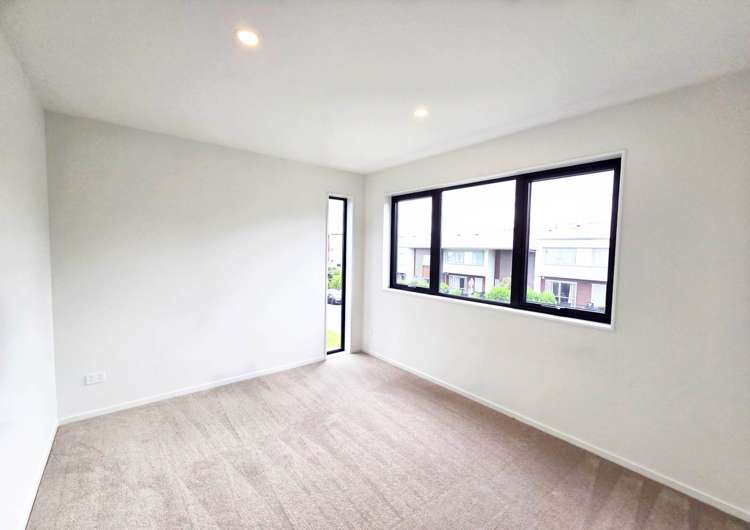 Lot 1 /13 Torino Street Pt England_13