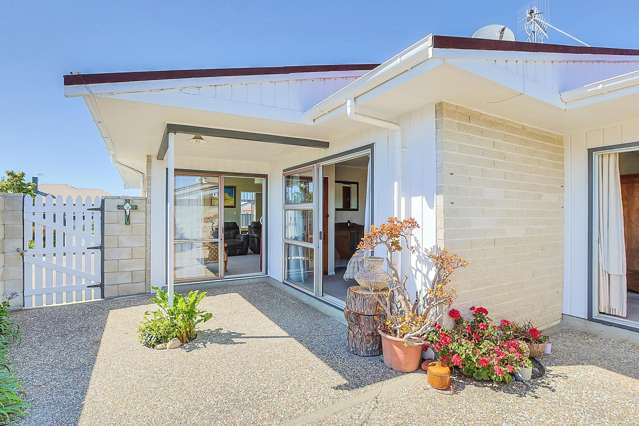 1/10 Avondale Road Taradale_1