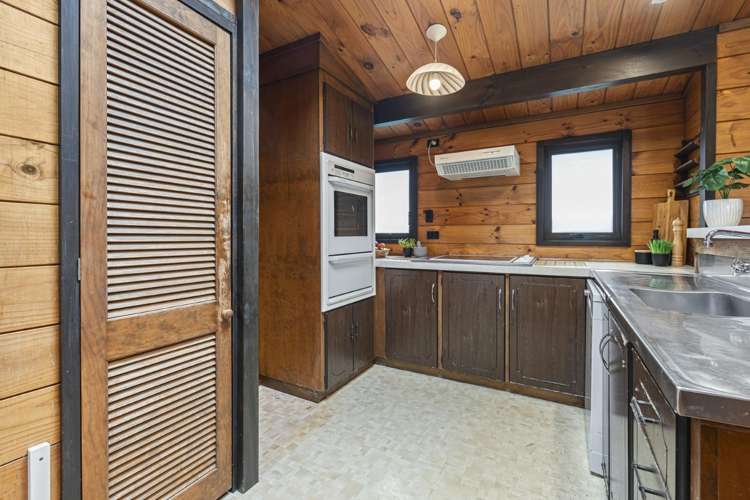 69 Belt Road New Plymouth_9