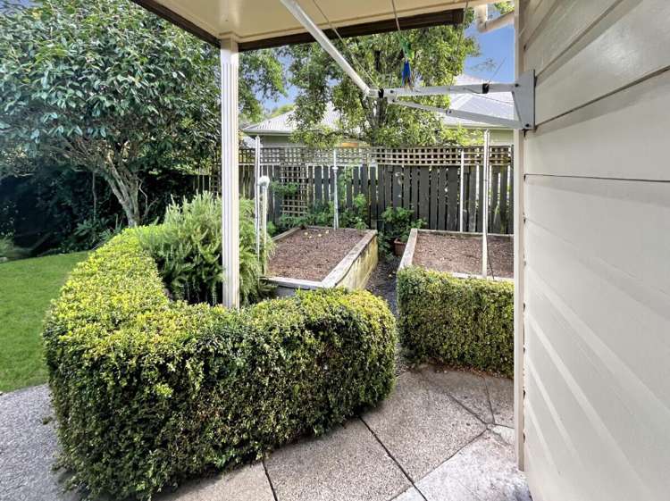 64 Chesham Avenue Waipahihi_29