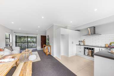 8/36 Brigham Creek Road_4