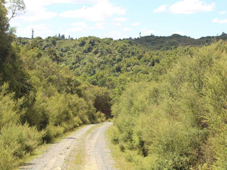 552b Cuff Road National Park_4