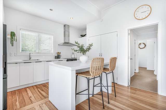 8a Bains Avenue Hamilton East_4