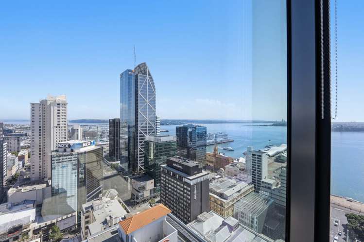 2801/10 Commerce Street City Centre_43