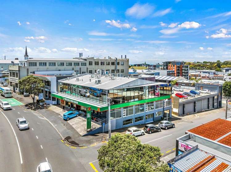 22-26 New North Road_0