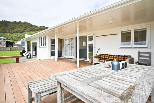 18 Lochiel Street Māhia_4
