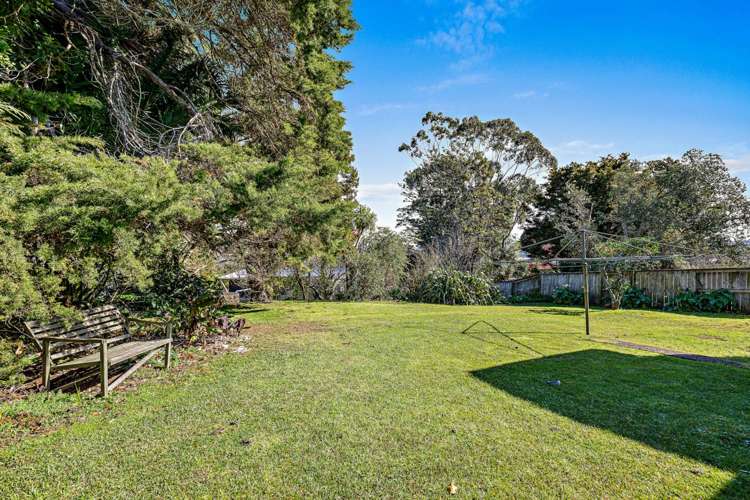 6 River Road Red Beach_5