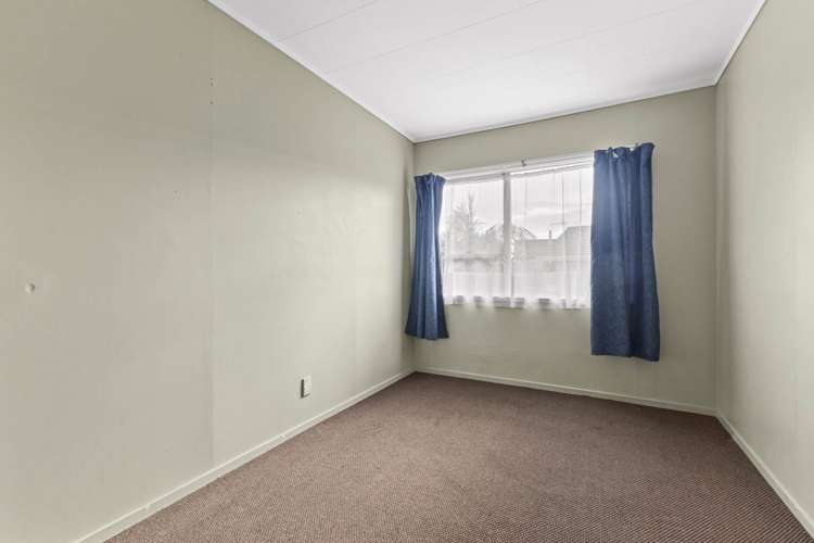 10 Pureora Place Clendon Park_8