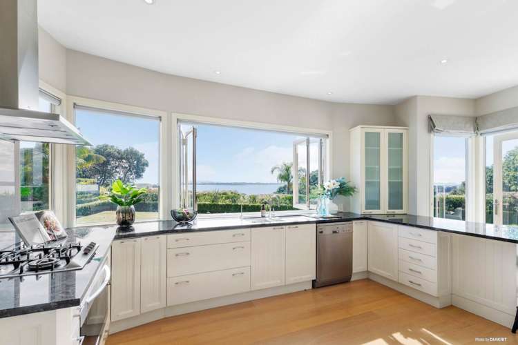 577 Riddell Road Glendowie_15