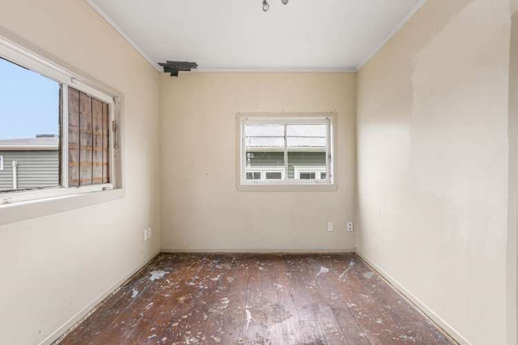 95 Vipond Road Stanmore Bay_19