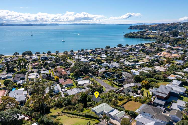 53 Brixton Road Manly_11