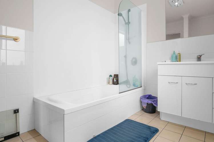 7 Rene Way Huntington_11