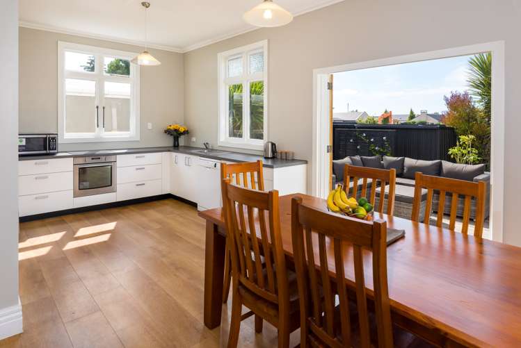 64 Lakings Road Yelverton_9