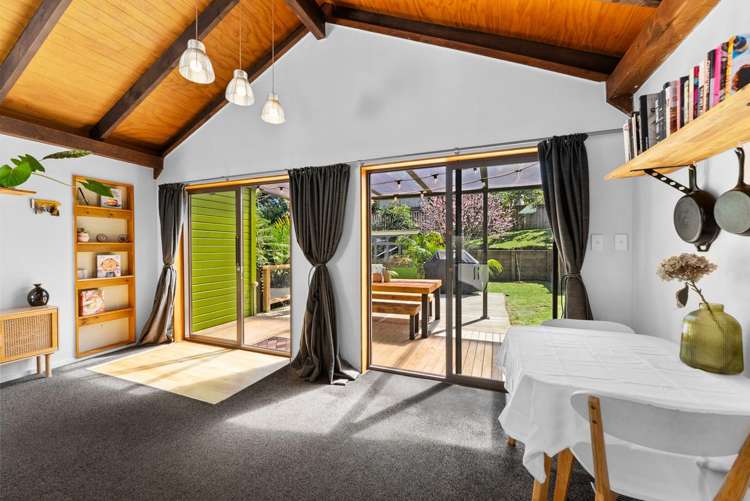 18b Mayfair Place Westown_7