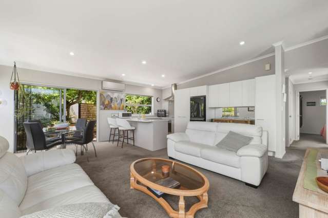 12 Tory Way Omokoroa_2