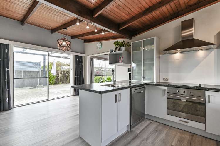 810 Williams Street Mahora_6