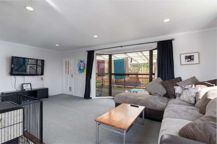 13 Alton Grove Masterton_6