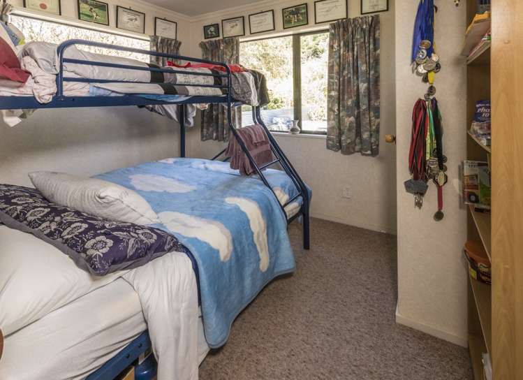 31 Main Road Luggate_14