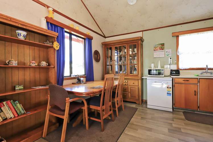 431a Southland Place Raureka_6