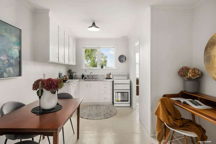 2/3 Grange Road Mt Eden_5