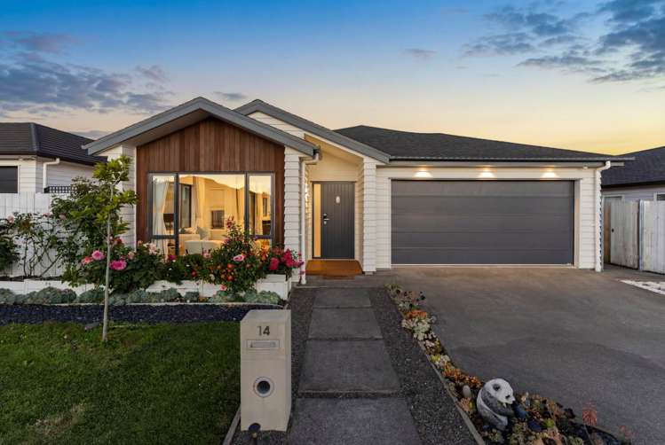 14 Kuinga Street Wainui_0