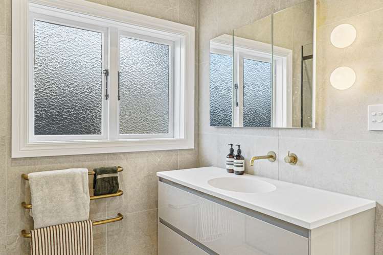 142 Hutchinson Avenue New Lynn_20