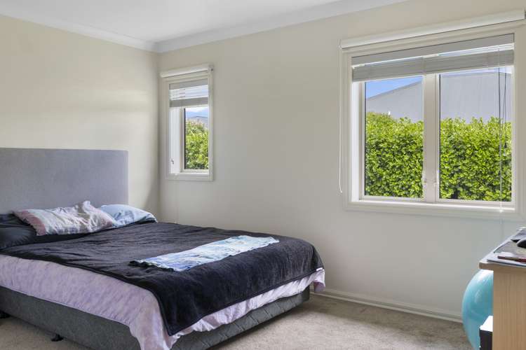 1 Lassen Place Stoke_11