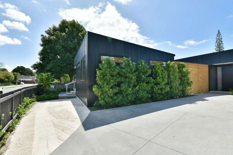 59 The Circle Manly_23