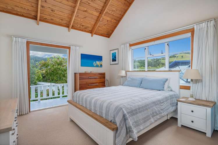 17 Cemetery Road Kuaotunu_10