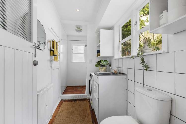26 Beach Street Island Bay_13