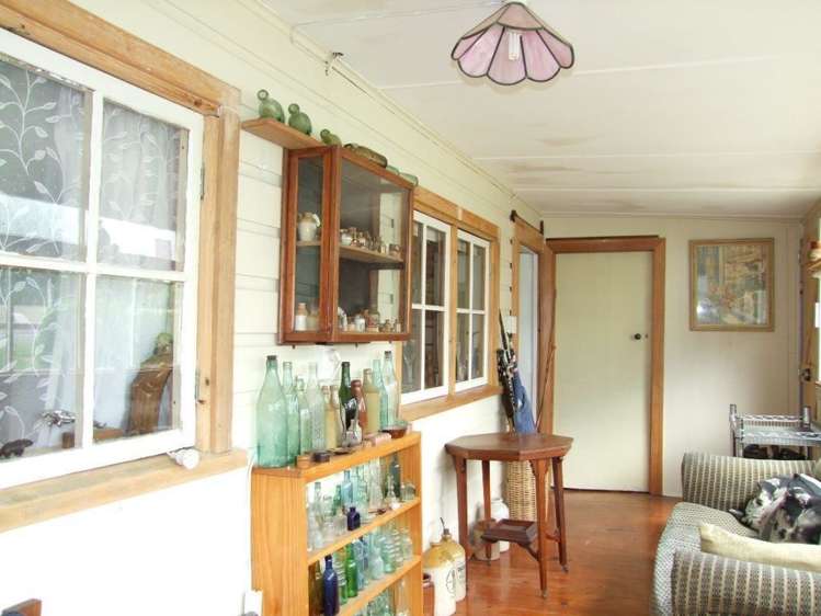 37 Whitehaven Street Lawrence_9