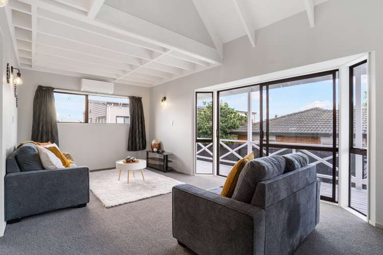 1/24 Archibald Road Kelston_1